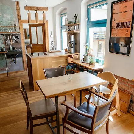 The Upholstery Tinyhouse Deluxe Eco Chalet Kreativ Citynah Chemnitz Exterior foto