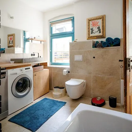The Upholstery Tinyhouse Deluxe Eco Chalet Kreativ Citynah Chemnitz Exterior foto